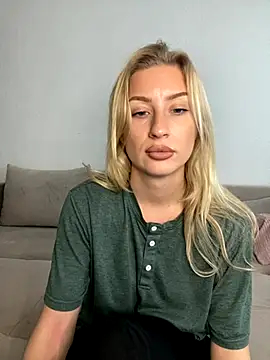 belle98 online show from November 25, 9:42 am