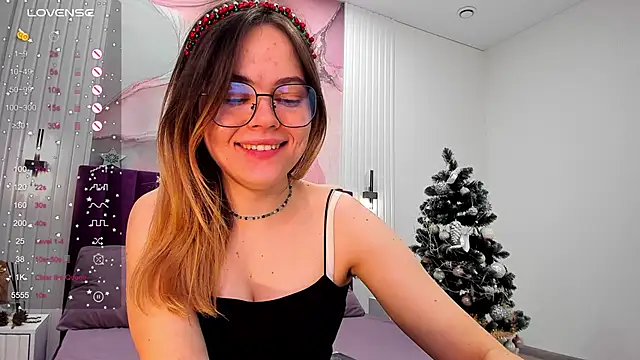 Kelly Cuutie online show from December 21, 4:19 am