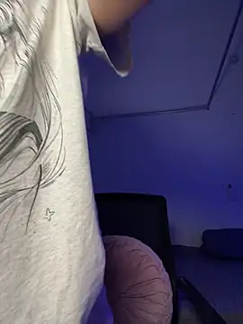 Baby Claraa online show from March 12, 5:13 am