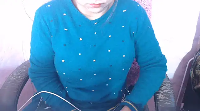 Manpreet cute online show from December 5, 2:53 am