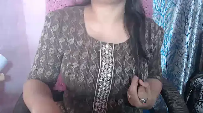 Manpreet cute online show from December 24, 6:06 pm