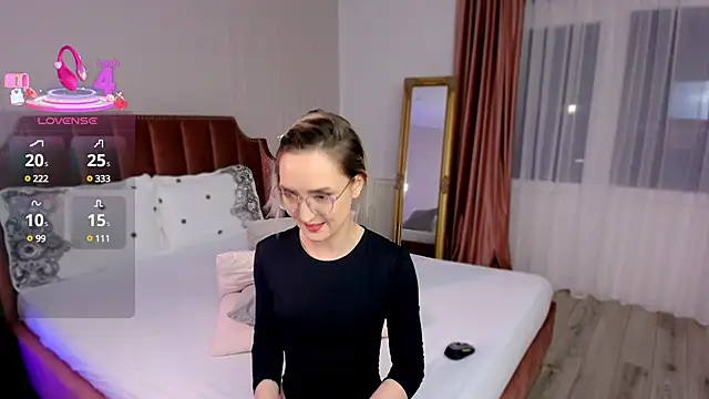 CharmingAnnie online show from March 12, 6:22 pm