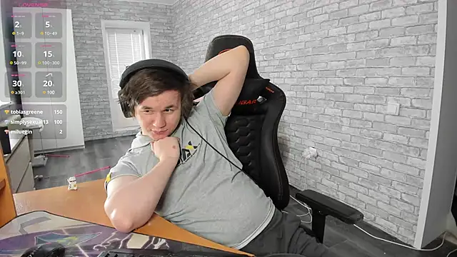 iliaskrislove online show from February 16, 10:21 am