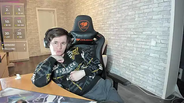 iliaskrislove online show from February 27, 6:42 pm