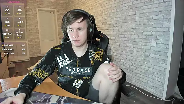 iliaskrislove online show from March 7, 6:00 pm