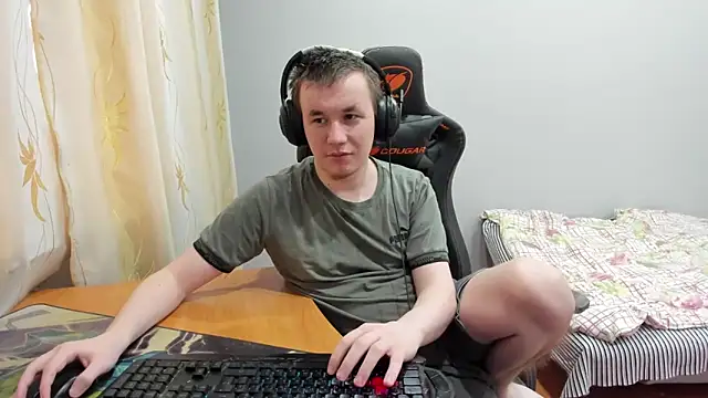 iliaskrislove online show from November 17, 11:49 am