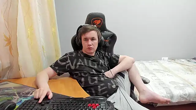 iliaskrislove online show from February 8, 12:52 pm