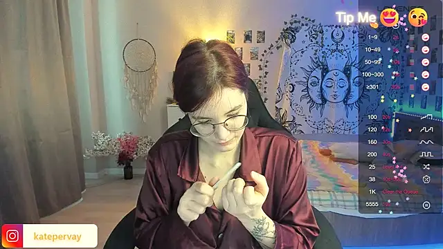 callmekatesmith online show from February 14, 10:17 am