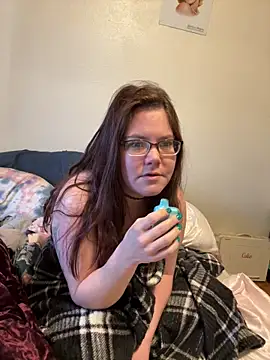 Snapshot of FreakNastyLacie chatting on February 3, 5:14 pm FreakNastyLacie online show from February 3, 5:14 pm
