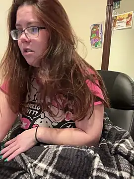 Snapshot of FreakNastyLacie chatting on February 5, 4:36 pm FreakNastyLacie online show from February 5, 4:36 pm