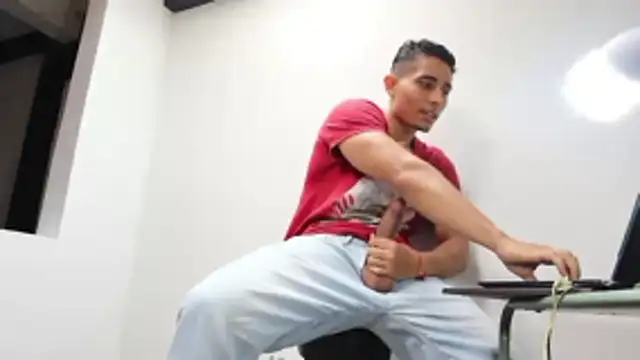 SeanToro online show from January 12, 4:23 pm