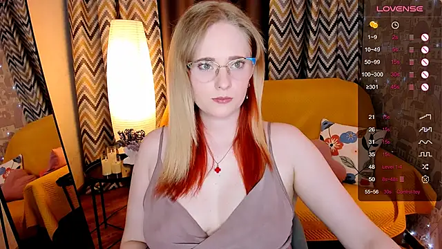 Aemilia  online show from March 31, 8:26 am