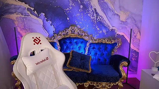 CozyMell online show from November 16, 2:11 pm