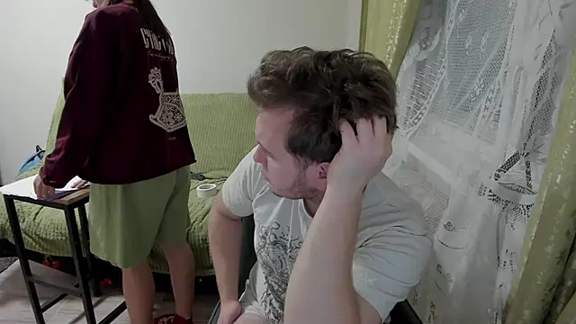 Snapshot of MashkaRay chatting on February 20, 2:39 pm MashkaRay online show from February 20, 2:39 pm