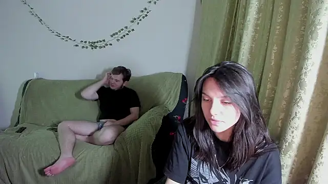 Snapshot of MashkaRay chatting on March 11, 6:03 pm MashkaRay online show from March 11, 6:03 pm