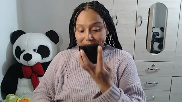 Snapshot of SWEETT_CORY chatting on April 14, 3:23 am SWEETT CORY online show from April 14, 3:23 am