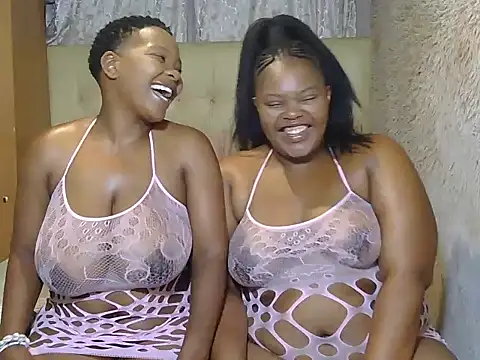 Snapshot of Xxxsluts chatting on February 22, 4:13 am Xxxsluts online show from February 22, 4:13 am