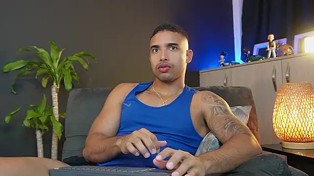 LincomAmith online show from February 7, 3:43 am