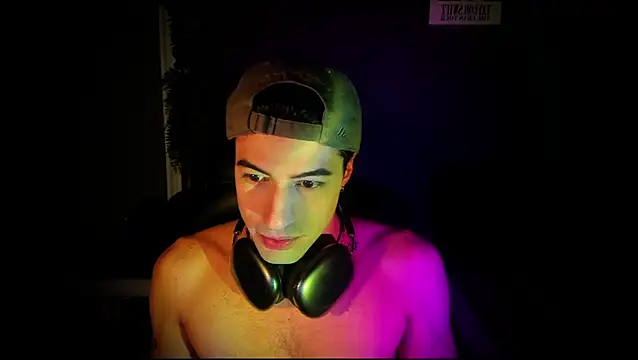 newjeff online show from October 6, 5:43 pm