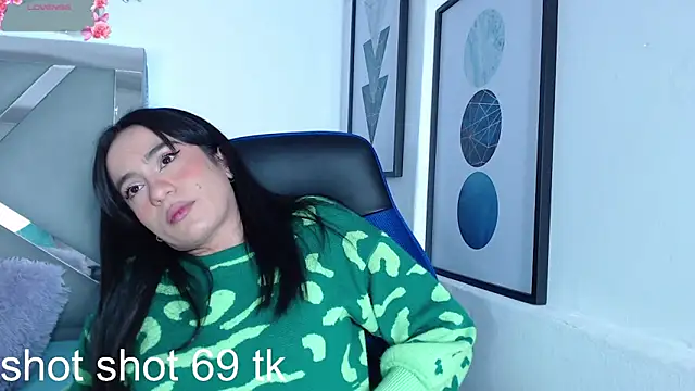 Snapshot of ZaraDames_ chatting on March 18, 4:37 am ZaraDames online show from March 18, 4:37 am