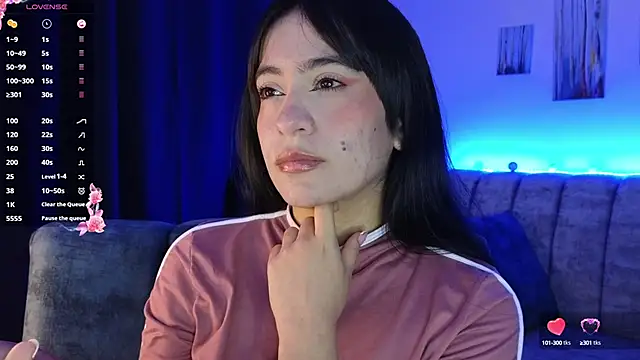 Snapshot of ZaraDames_ chatting on September 11, 2:11 am ZaraDames online show from September 11, 2:11 am