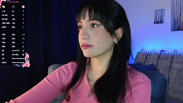 Snapshot of ZaraDames_ chatting on September 23, 3:20 am ZaraDames online show from September 23, 3:20 am