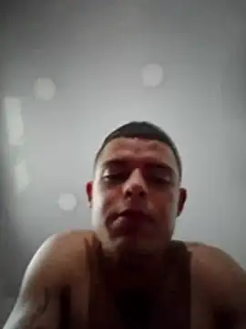 Snapshot of tonny_white chatting on November 3, 8:04 am tonny white online show from November 3, 8:04 am