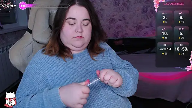 Estelle Hicks online show from October 4, 6:17 pm