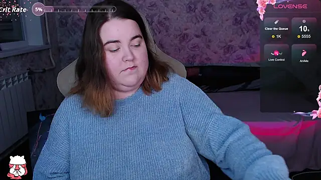 Estelle Hicks online show from October 6, 6:16 pm