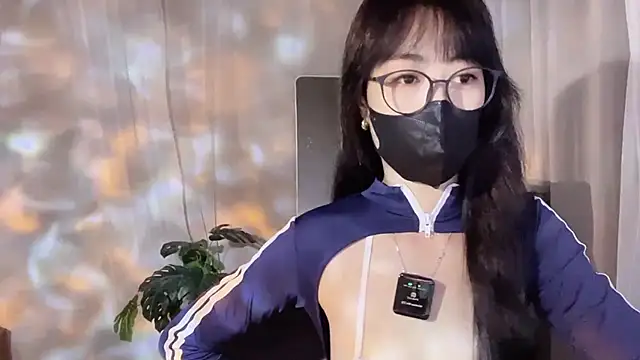  minji bae online show from October 1, 5:41 pm