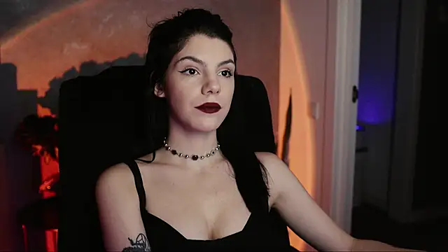 Snapshot of mistress__rochelle chatting on March 5, 9:59 pm mistress rochelle online show from March 5, 9:59 pm