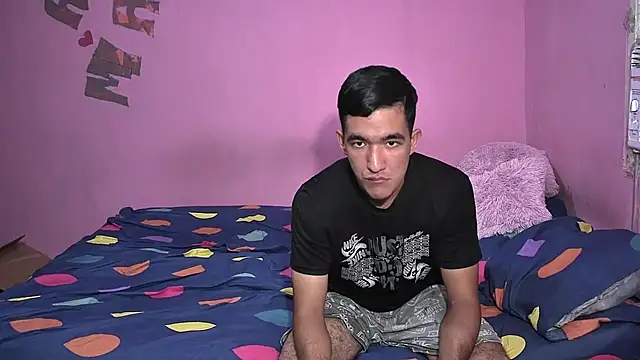 Snapshot of Sweetiefoxxx chatting on September 21, 6:31 pm Sweetiefoxxx online show from September 21, 6:31 pm