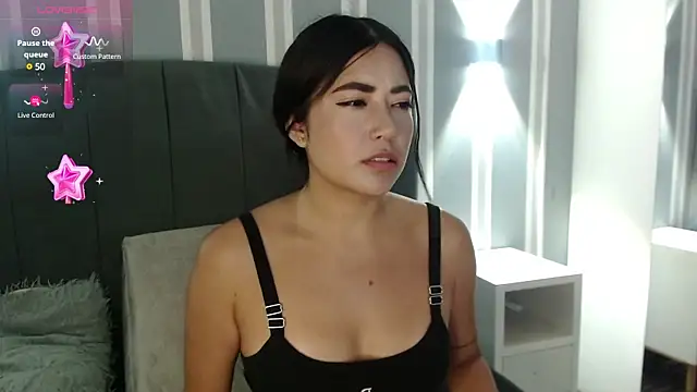 Susy thomson online show from February 28, 3:15 pm