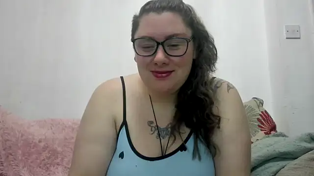 Bustycurves online show from December 20, 3:02 am
