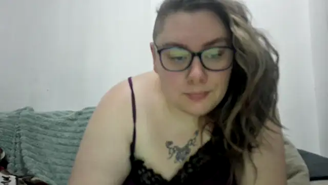 Bustycurves online show from January 13, 8:47 pm