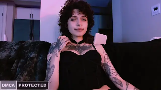 NaughtyLittleFox online show from October 15, 4:34 am