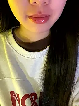 minmin2kk5 online show from January 13, 2:44 pm