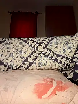 Snapshot of Freya_004 chatting on November 13, 11:53 am Freya 004 online show from November 13, 11:53 am