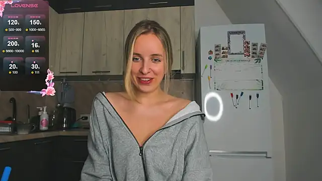 Snapshot of violet_blue_eyes chatting on February 1, 2:24 pm violet blue eyes online show from February 1, 2:24 pm