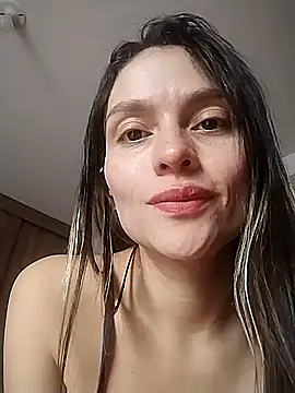 manu lara online show from October 21, 6:30 pm