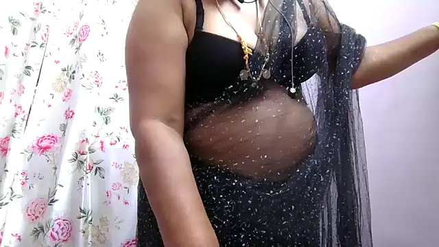 Snapshot of Janavi-janu chatting on January 28, 7:11 am Janavi-janu online show from January 28, 7:11 am
