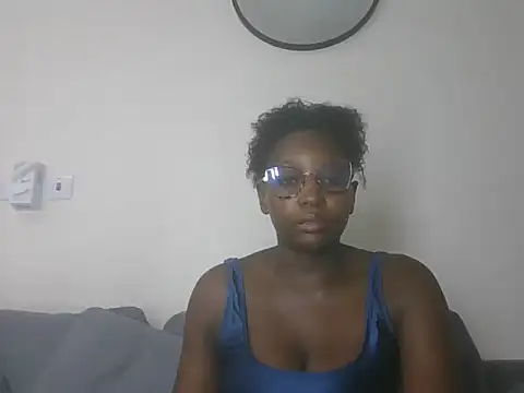 Snapshot of Puliza_wet chatting on October 17, 4:31 pm Puliza wet online show from October 17, 4:31 pm