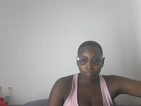 Snapshot of Puliza_wet chatting on October 31, 9:05 pm Puliza wet online show from October 31, 9:05 pm