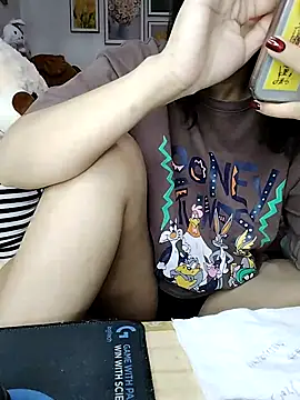 cream1299 online show from May 12, 12:41 am