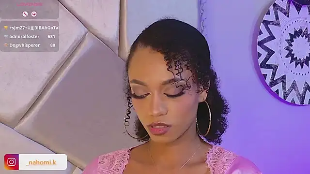 Snapshot of Nahomi_King chatting on February 10, 4:25 pm Nahomi King online show from February 10, 4:25 pm