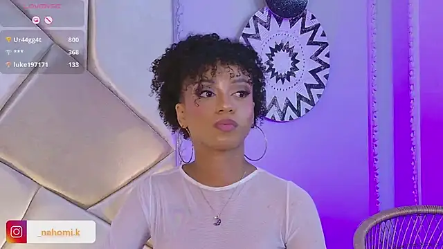 Snapshot of Nahomi_King chatting on February 12, 4:11 pm Nahomi King online show from February 12, 4:11 pm