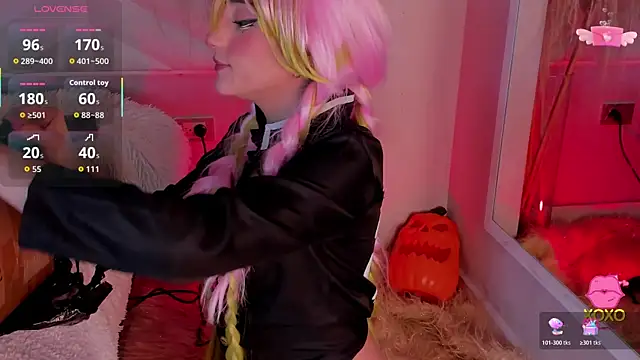 Snapshot of miia__baker chatting on October 25, 12:13 pm miia baker online show from October 25, 12:13 pm