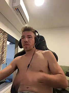 Snapshot of fedex_c2c chatting on March 9, 10:36 pm fedex c2c online show from March 9, 10:36 pm