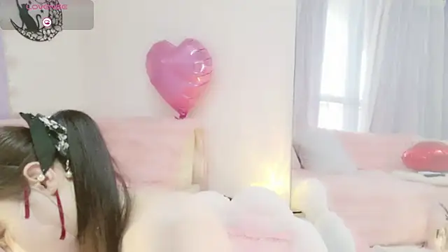 Snapshot of aaanyan chatting on February 21, 9:54 pm aaanyan online show from February 21, 9:54 pm