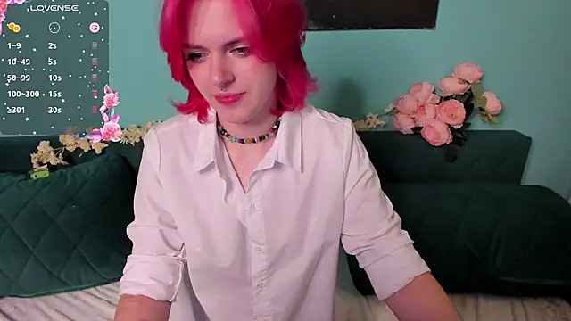 Roxy Wi online show from December 5, 3:06 pm